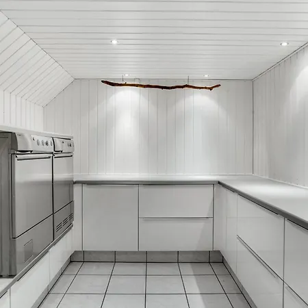 Four-bedroom In Holiday home Stroby