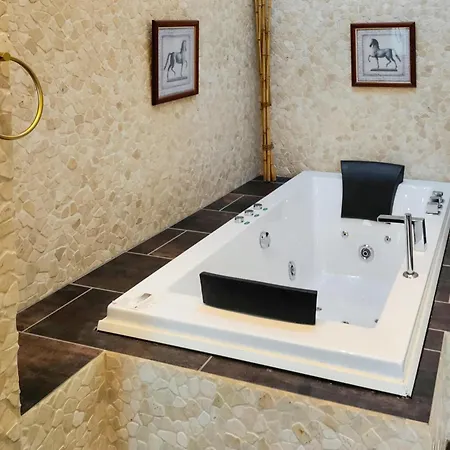 Four-bedroom In Holiday home Stroby