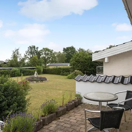 Four-bedroom In Strøby Ladeplads