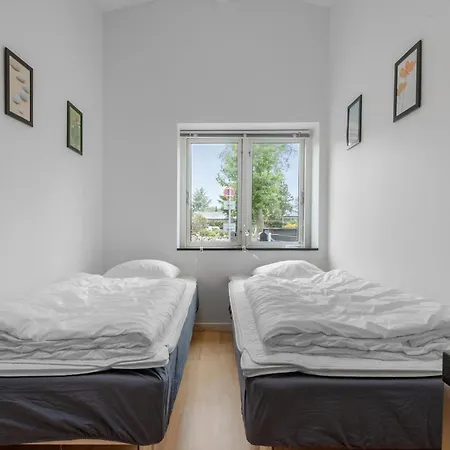 Ferienhaus Four-bedroom In